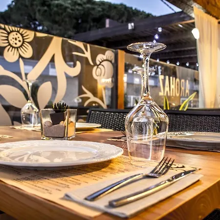 Arohaz & Restaurante فندق زاهورا