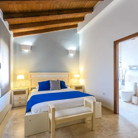 Arohaz Hotel & Restaurante 2* Zahora