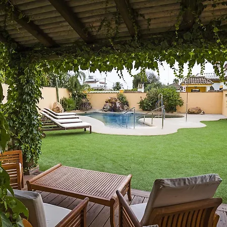 Arohaz & Restaurante 2* زاهورا